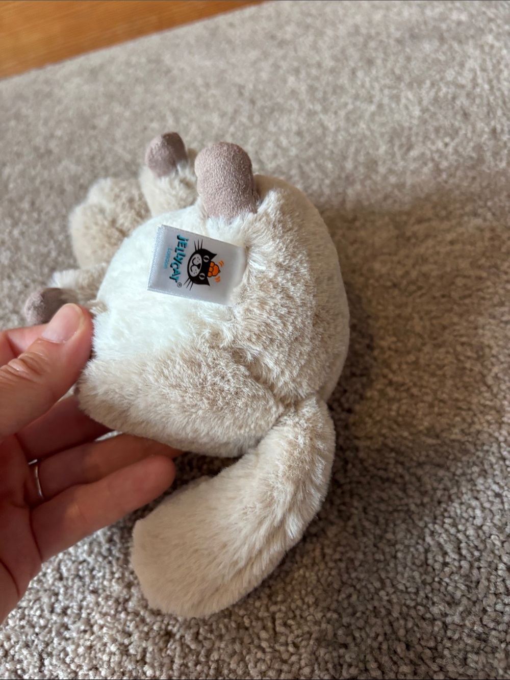 Jellycat Chinchilla - Picture 4 of 7